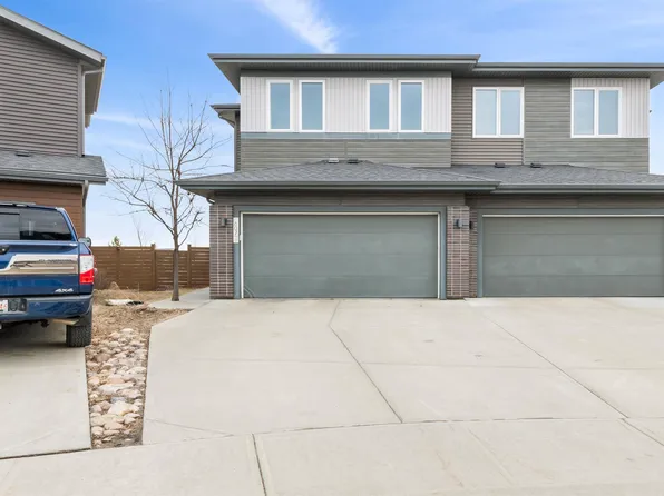 607 40th St SW, Edmonton, AB T6X 2G4