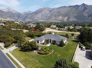 42 S Matterhorn Dr, Alpine, UT 84004