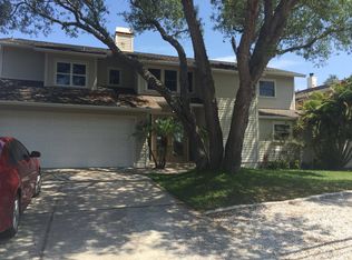 409 Crosswinds Dr, Palm Harbor, FL 34683