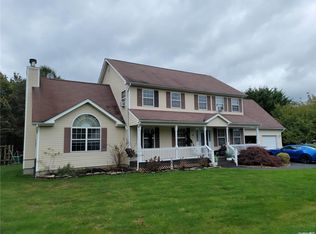 19 Model Ct, Rocky Point, NY 11778