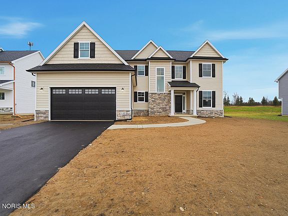 2nd image of 140 Barton Creek Dr