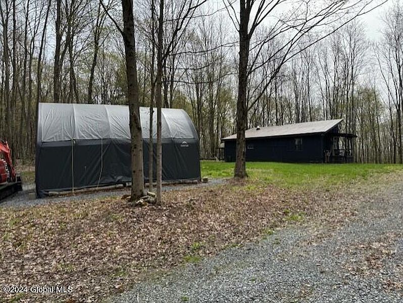 3rd image of 66 Shadow Mountain Way