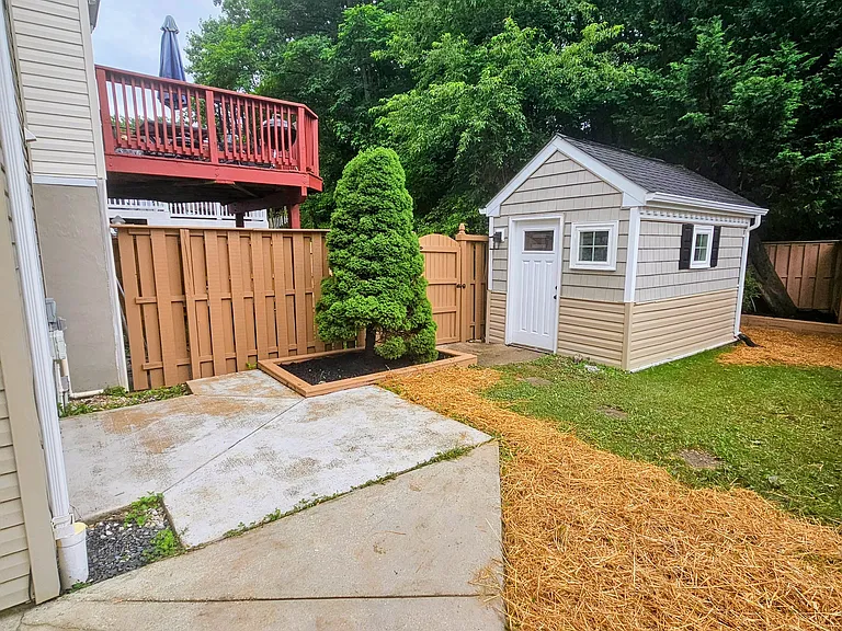1214 Splashing Brook Dr — Photo 18
