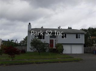 5051 33rd Ct NE, Tacoma, WA