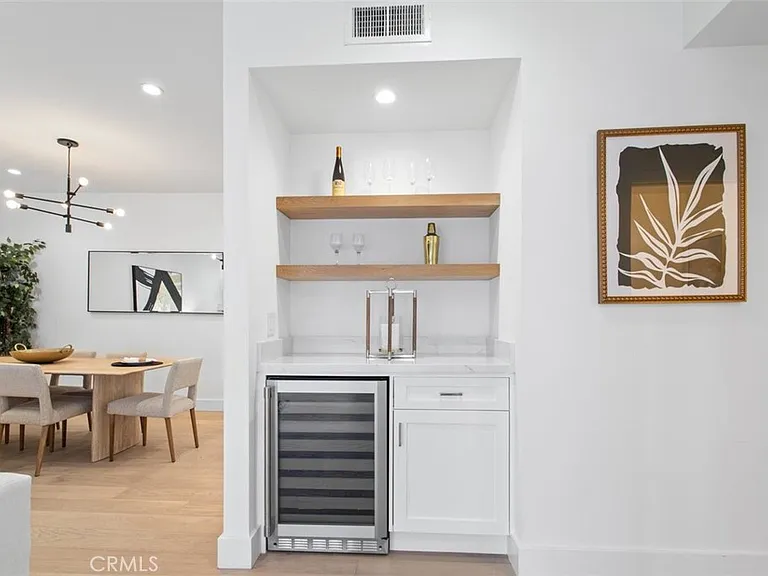 1409 Havenhurst Dr #3 — Photo 5