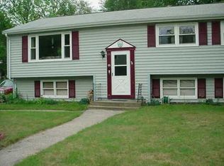 66 Mill Cove Rd, Warwick, RI 02889