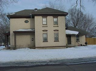 902 Johnson St, La Crosse, WI 54601