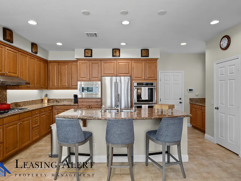 26868 Grey Pl — Photo 15