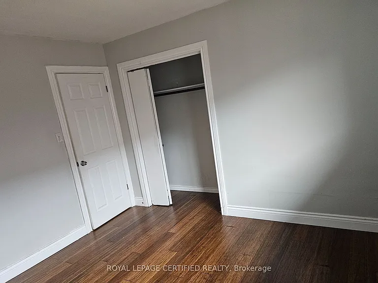290 Balmoral Ave N — Photo 14