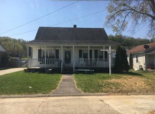 608 4th St, New Haven, WV