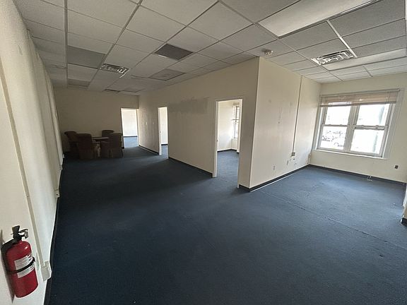 2nd image of 455 Sunrise Hwy