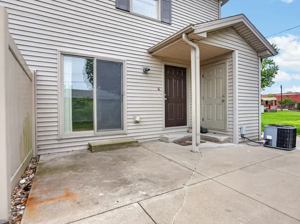 3 Ross Dr APT 6, Bloomington, IL 61701