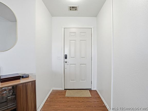 4th image of 8207 N 128th East Ave