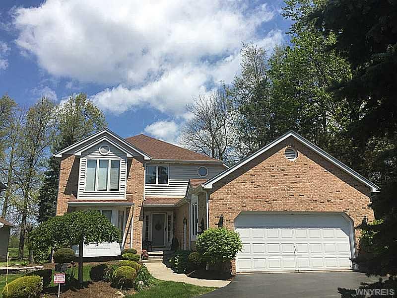 1st image of 6 Glen Abbey Dr