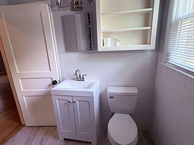 235 Madison Blvd — Photo 23