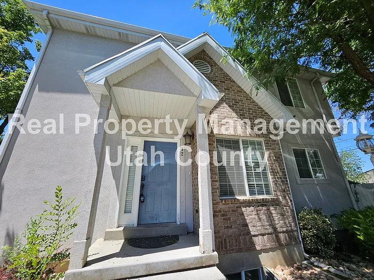 42 W 680 N — Photo 3