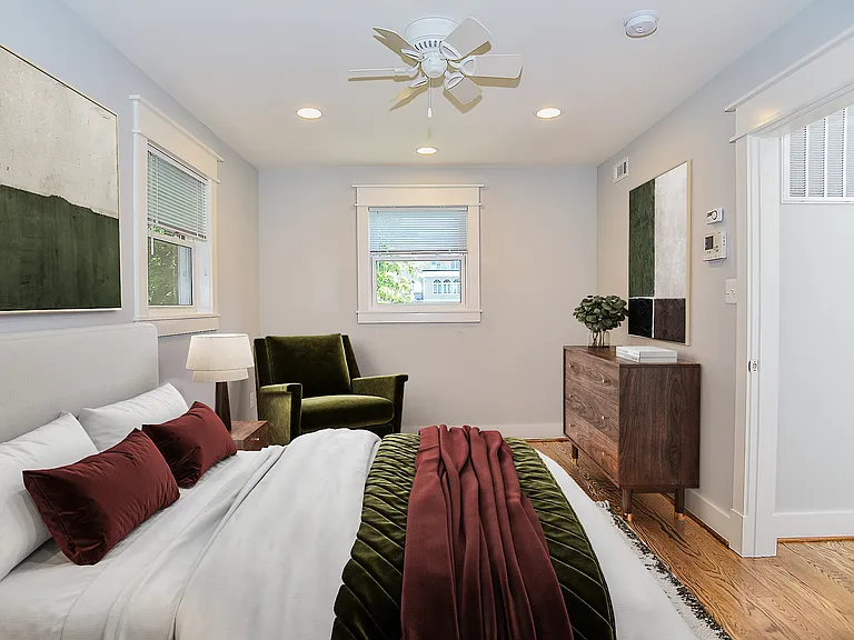1919 N Dinwiddie St #1 — Photo 31