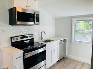 62 Plainfield Rd FLOOR 2, Stirling, NJ 07980