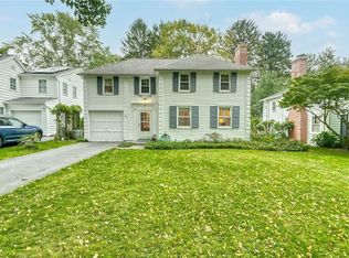 82 Colonial Village Rd, Rochester, NY 14625
