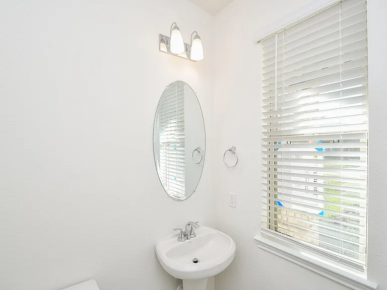8138 Leisure Point Dr — Photo 6