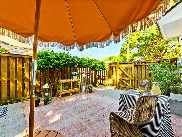 1 Colleton Dr — Photo 31