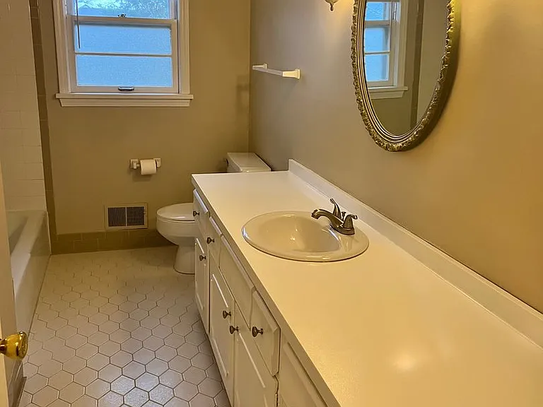 5508 Fruitwood Dr — Photo 10