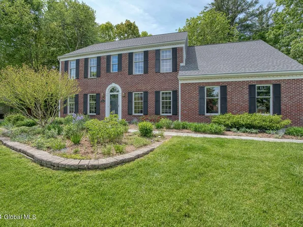 90 Columbine Drive, Glenmont, NY 12077