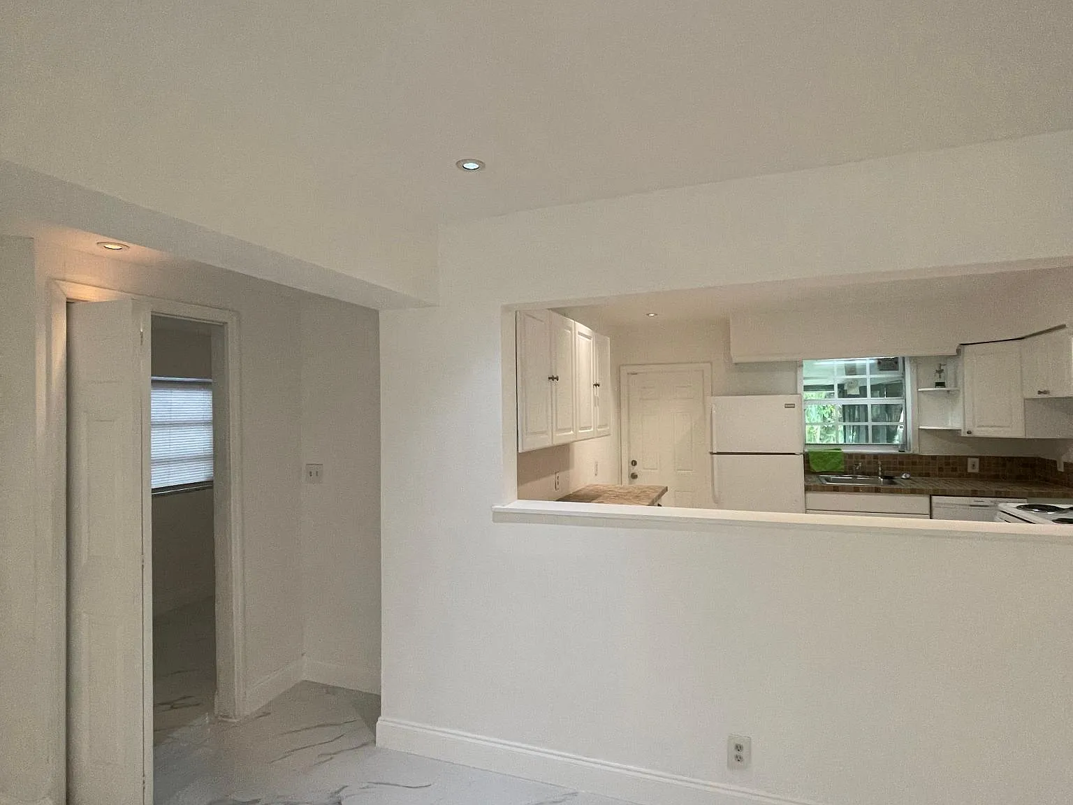 2 bed, 1150 sqft, $2,450 — Photo 3