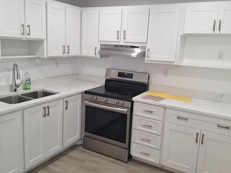 120 Normandy Ln #C — Photo 6