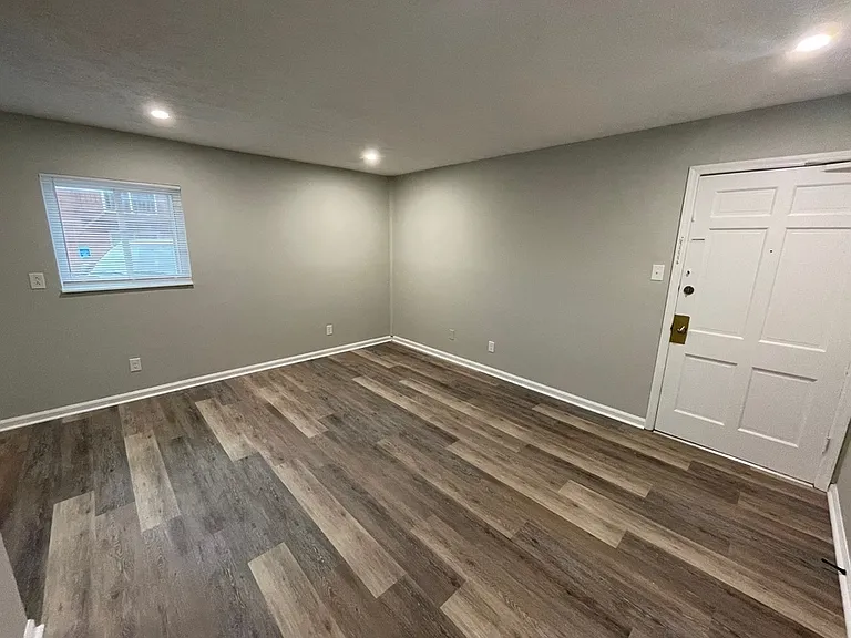2069 Fontaine Rd #9 — Photo 14
