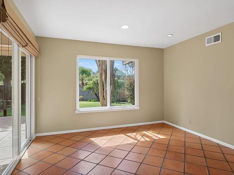 1525 Fairway Dr — Photo 16