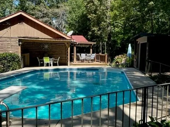 501 Grant Ford Dr, Dawsonville, GA 30534