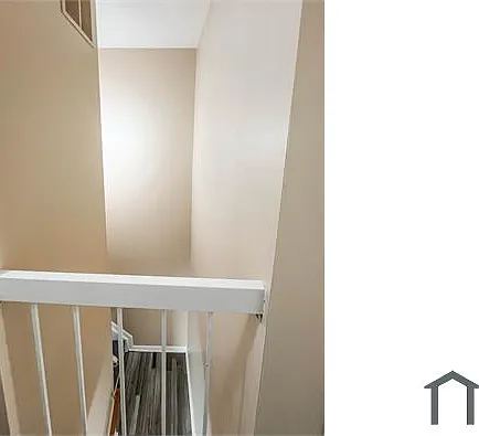 805 Windstream Way #B — Photo 8