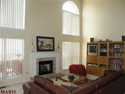4th image of 2551 Hickory Manor Dr