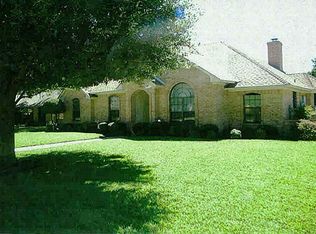 1400 Pickwick Ln, Denton, TX 76209