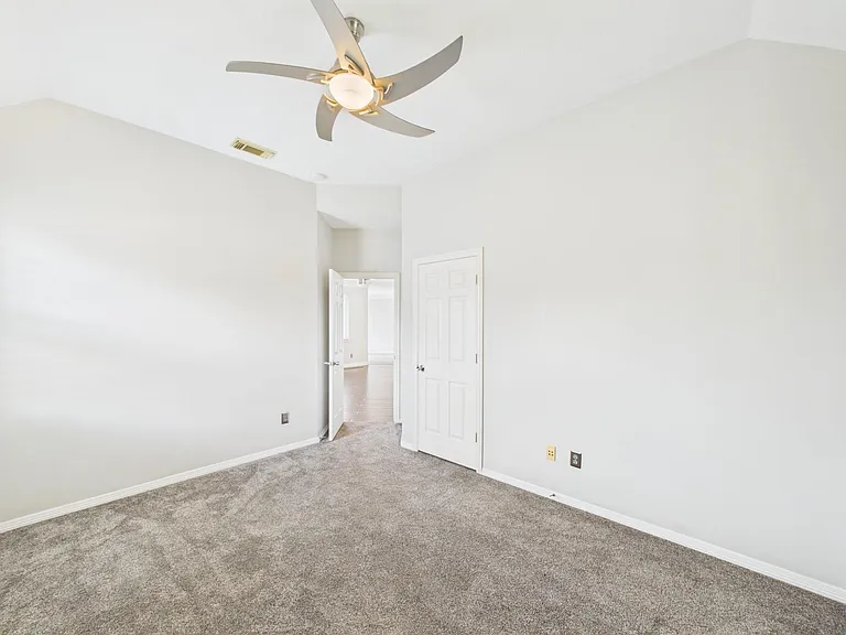 6206 Canyon Run Ct — Photo 30