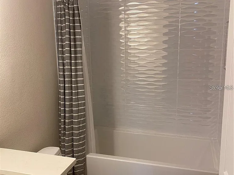 4811 Bayshore Blvd #103 — Photo 9