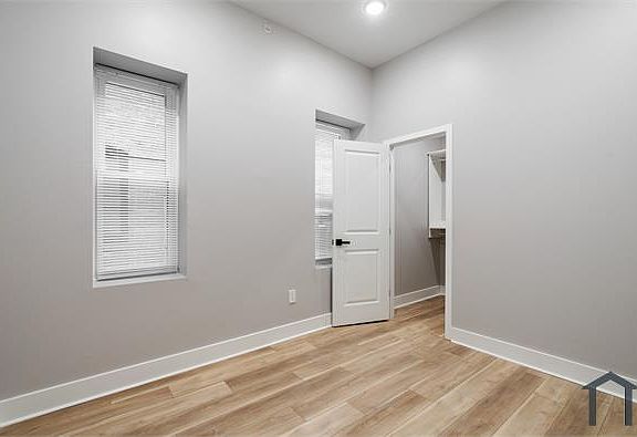 5th image of 1231 Belmont Ave #1-2