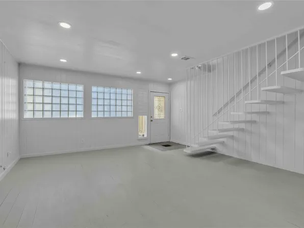 5210 Woodrow Ave, Austin, TX 78756