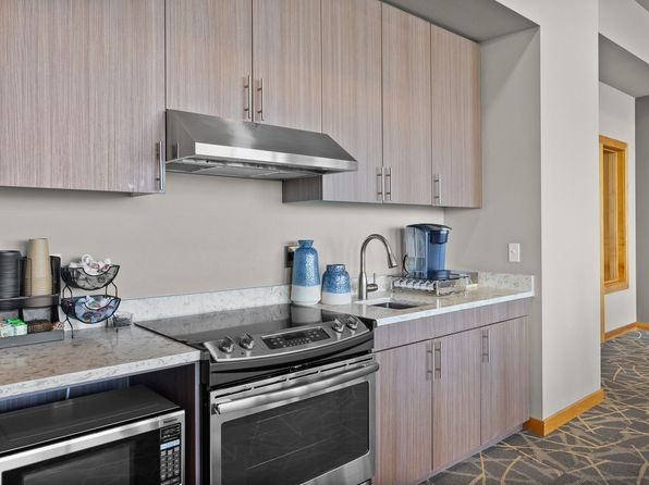 252 Broadway Mfte #607