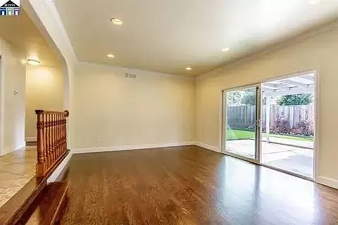 35949 Perkins St — Photo 12