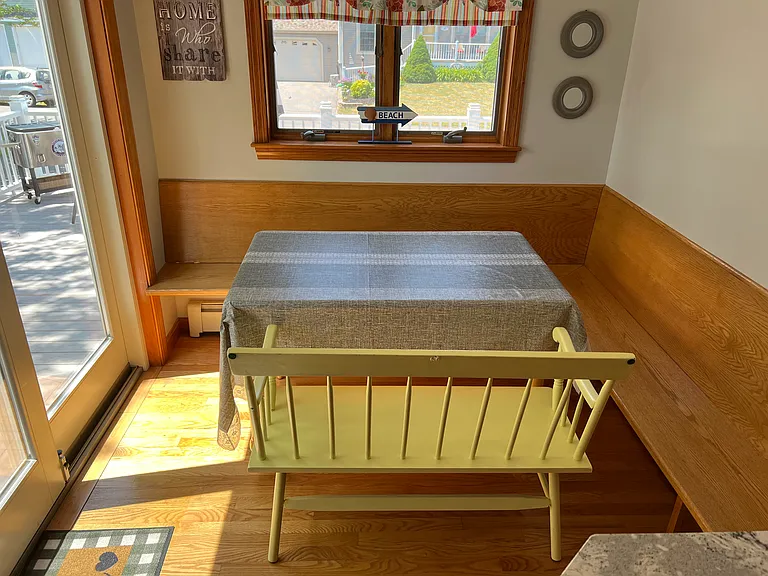 Breakfast Nook