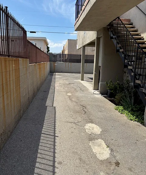 14154 Erwin St #6 — Photo 15