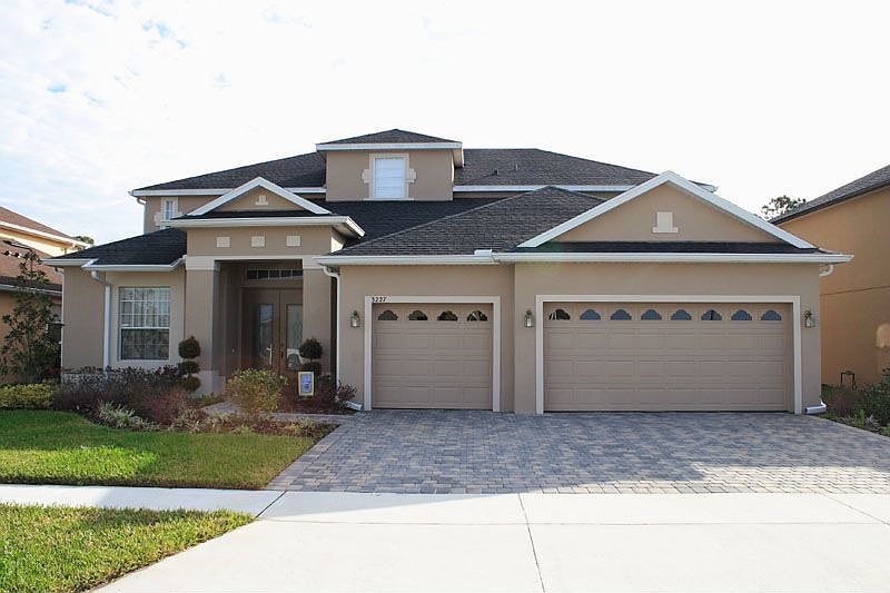 1st image of 3227 Curving Oaks Way