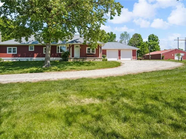 21206 E 283rd St, Harrisonville, MO 64701