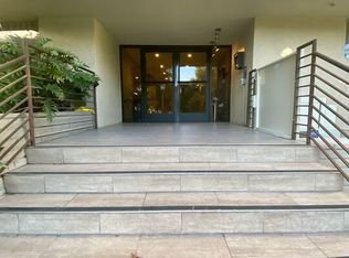 2332 Fox Hills Dr APT 307, Los Angeles, CA 90064