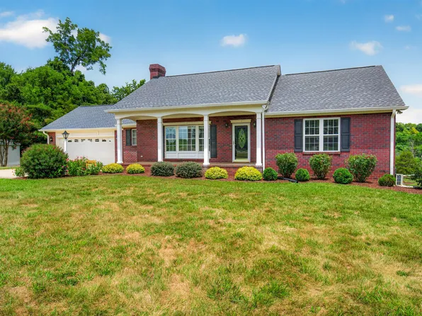 6009 Osceola Ossipee Rd, Browns Summit, NC 27214