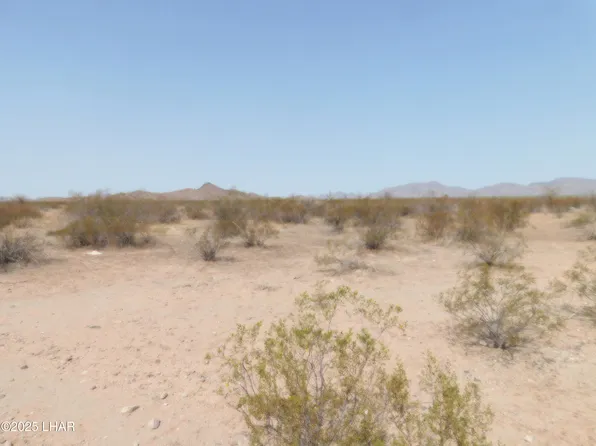 74 N Desert Moon Rd, Salome, AZ 85348