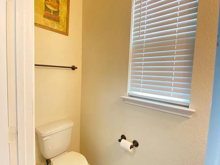 700 Screech Owl Dr — Photo 29