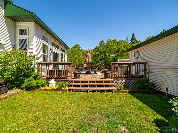 2nd image of 130 Taylor Rd